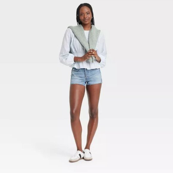 Universal Thread Women's 16 Blue High-Rise Cutoff Mini Jean Shorts Button Fly - Picture 3 of 15